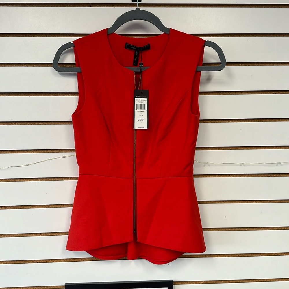 BCBGMAXAZRIA RED BLOUSE XXS new with tags